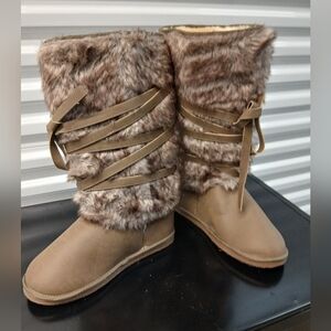Beige Fur Winter Boot